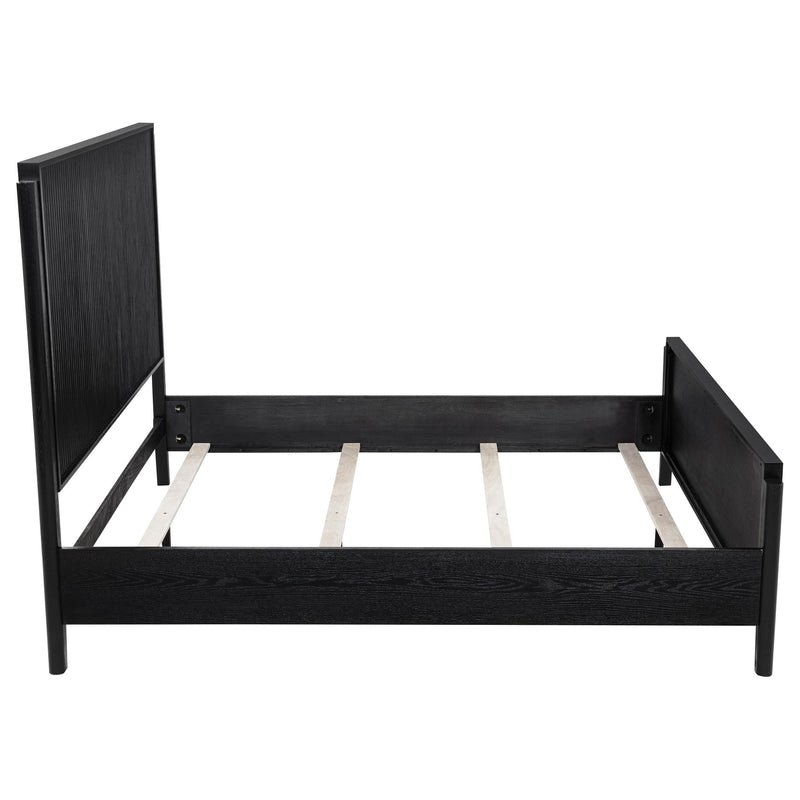 Brookmead Wood Queen Panel Bed Black - 224711Q