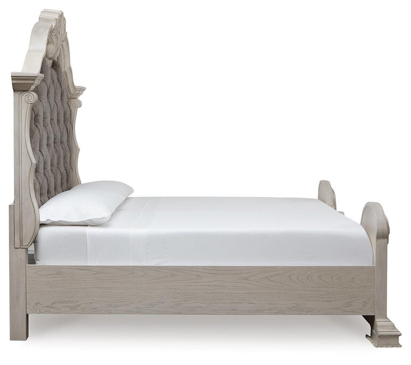 Bruchandi Antique White California King Upholstered Panel Bed - PCB948B5
