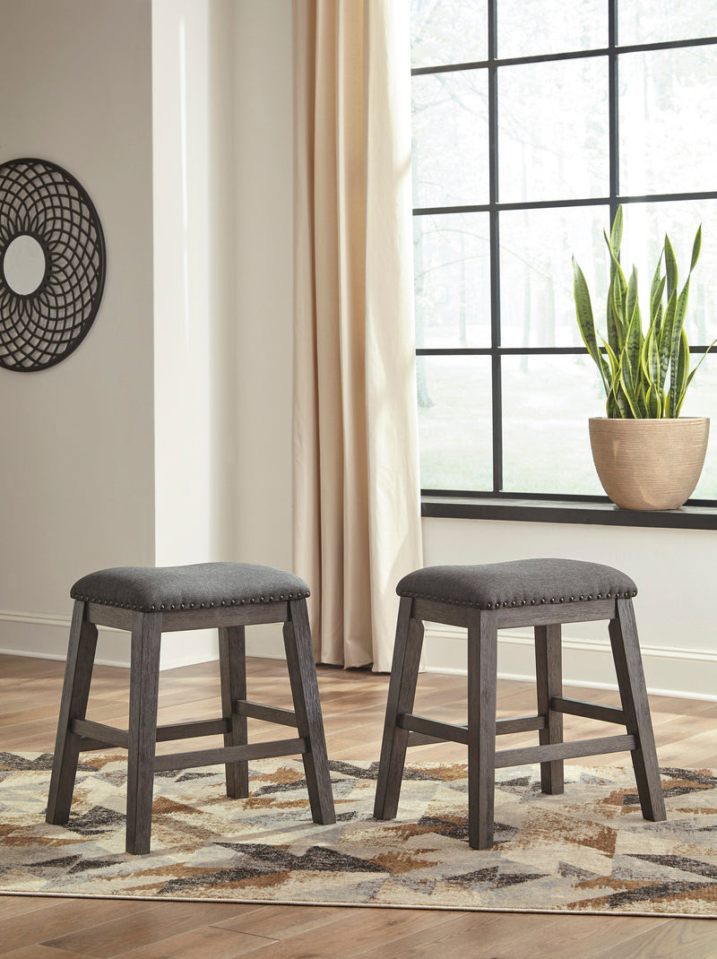 Caitbrook Gray 5 - Piece Counter Height Set w/ Stools - Lara FurnitureCounter Height Set