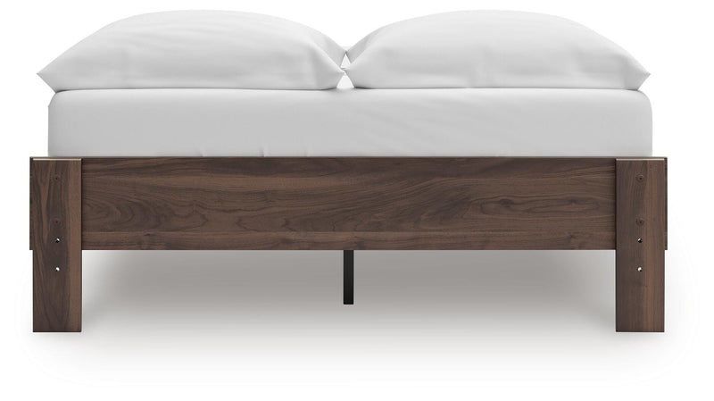 Calverson Full Platform Bed and Dresser in Mocha - PKG017834
