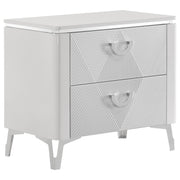 Cassia 4-piece Queen LED Bedroom Set White High Gloss - 215791Q-S4