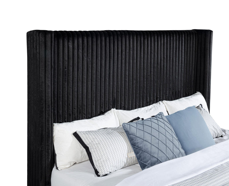 Centergrove Upholstered Eastern King Wingback TV Bed Black - 315945KE