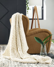 Chaddon Ivory Throw (Set of 3) - A1001060