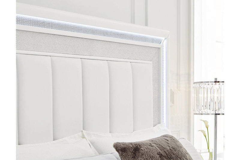 Chalanna White Queen Upholstered Storage Bed - Lara FurnitureQueen Bed