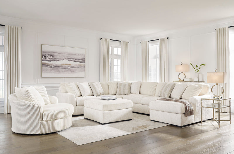 Chessington Ivory 4 - Piece RAF Chaise Sectional - Lara FurnitureSectional