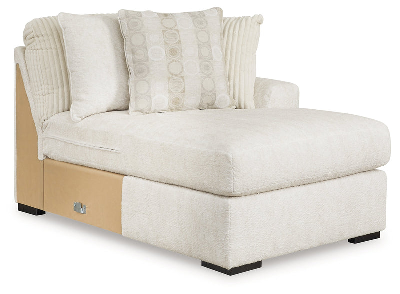 Chessington Ivory Right-Arm Facing Corner Chaise - 6190417