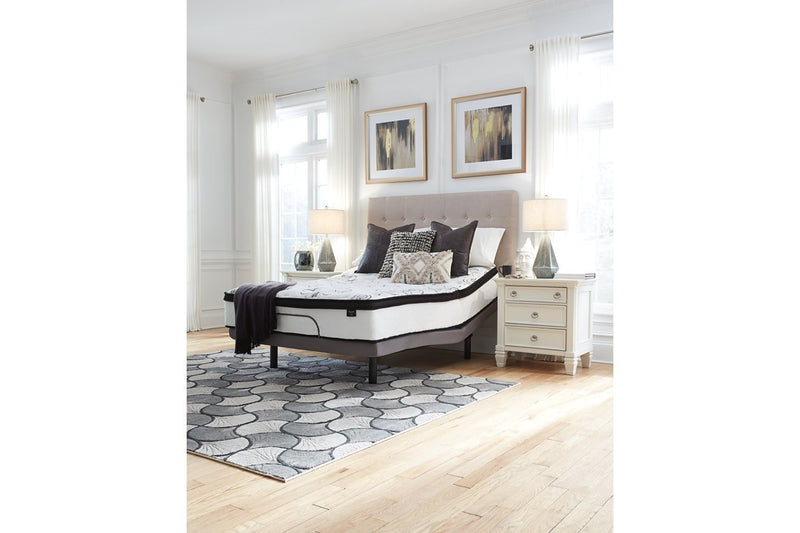 Chime 12 Inch Hybrid White Queen Mattress in a Box - Lara FurnitureQueen Mattress