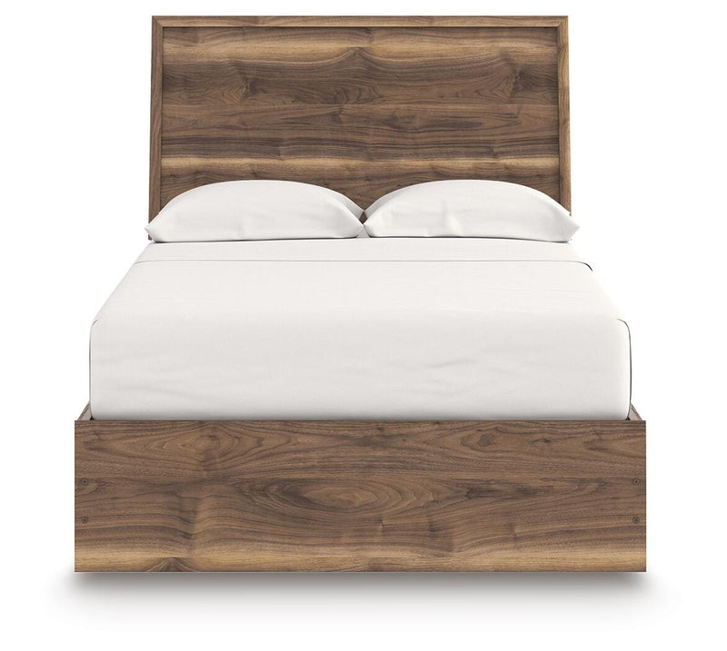 Chirason Full Panel Platform Bed, Dresser and Mirror - PCB3367B26