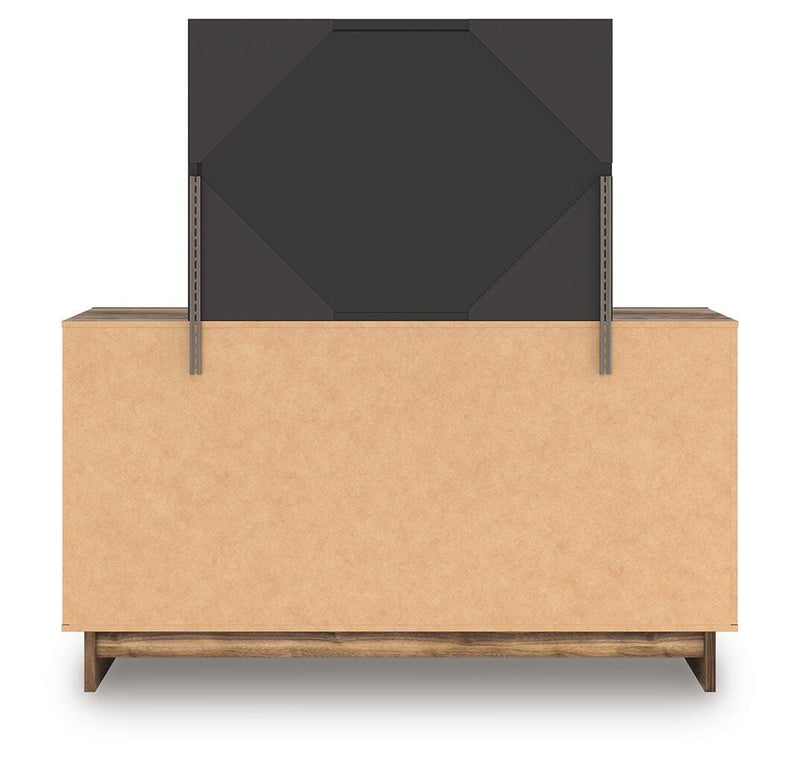 Chirason Queen Panel Bed, Dresser and Mirror - PCB3367B39