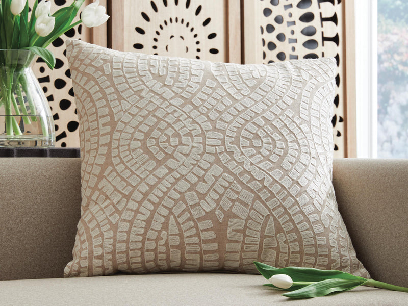 Cortlen Beige/Ivory Pillow (Set of 4) - A1001122