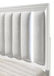 Cressida White Upholstered LED Panel Bedroom Set - Lara FurnitureBedroom Set