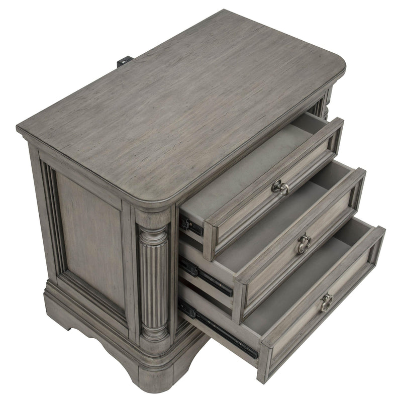 Cresswell 4-piece Eastern King Bedroom Set Weathered Taupe - 225141KE-S4
