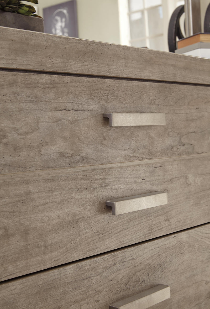Culverbach Full Panel Bed with 2 Nightstands in Gray - PKG000731