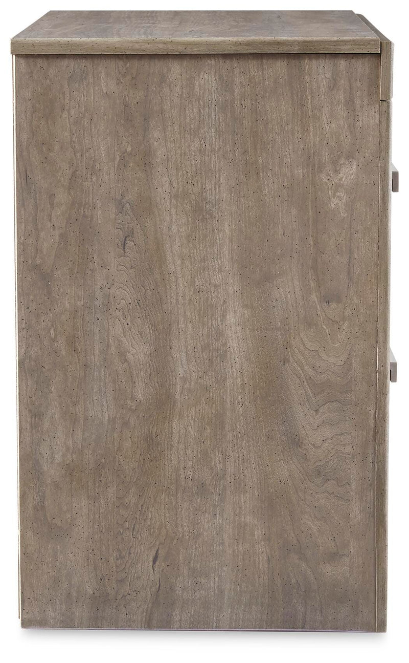Culverbach King Panel Bed with Mirrored Dresser, Chest and Nightstand in Gray - PKG011531