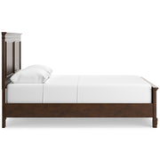 Danabrin Brown Queen Panel Bed - Lara FurnitureQueen Bed
