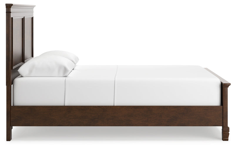 Danabrin Queen Panel Bed with Mirrored Dresser, Chest and 2 Nightstands in Brown - PKG015177