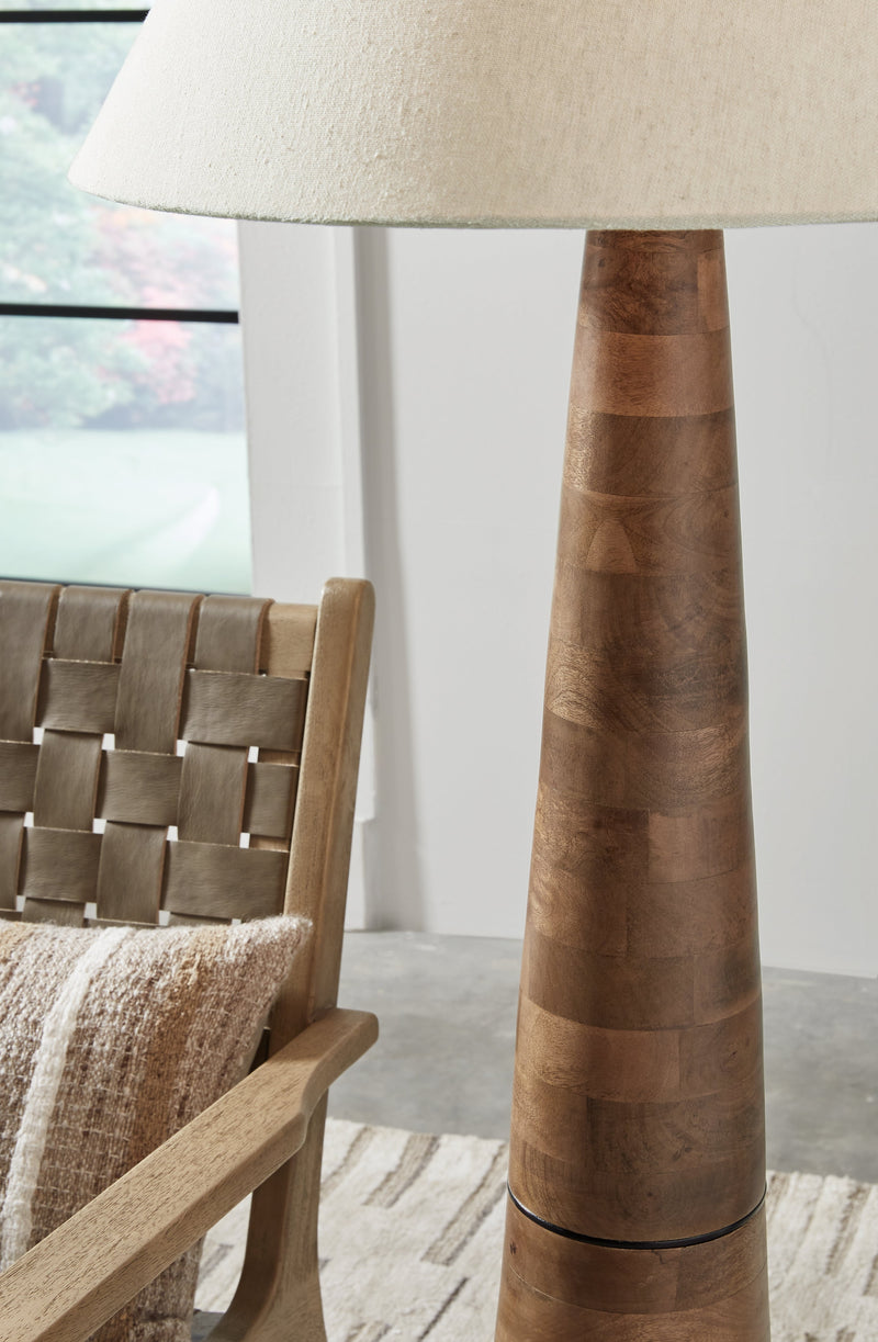 Danset Brown Floor Lamp - L329101