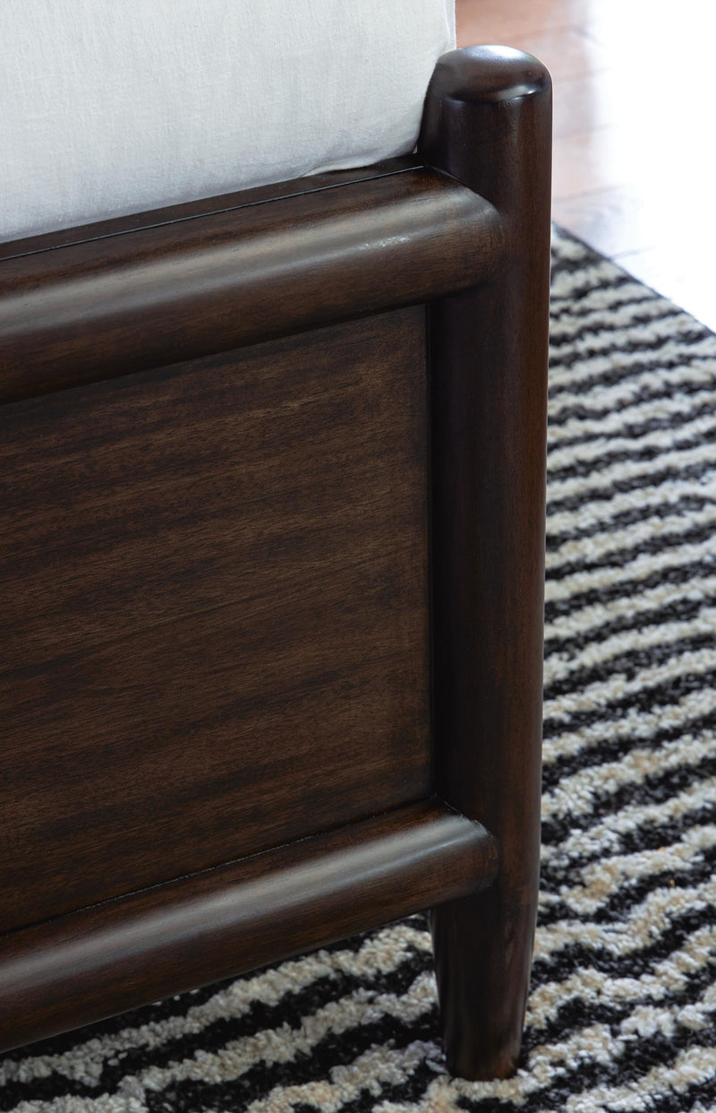 Dantenton Merlot California King Panel Bed - B611B7