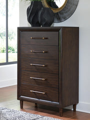 Dantenton Merlot Chest of Drawers - B611-46