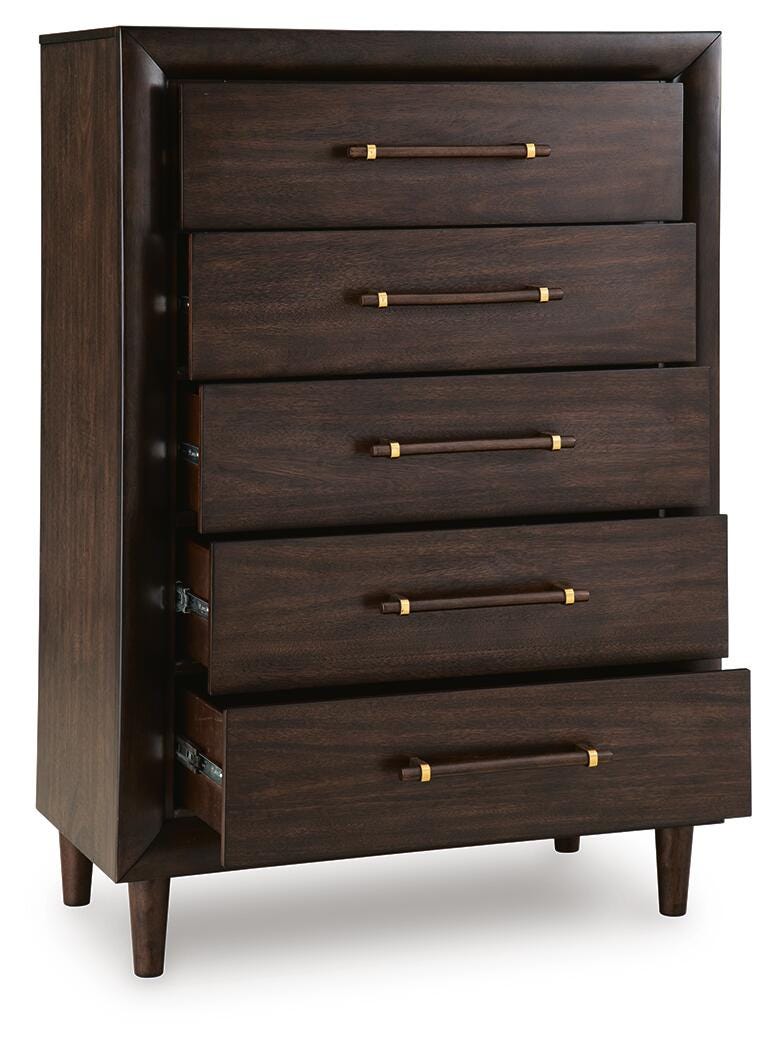 Dantenton Merlot Chest of Drawers - B611-46