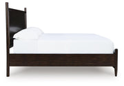 Dantenton Merlot Queen Panel Bed - B611B2
