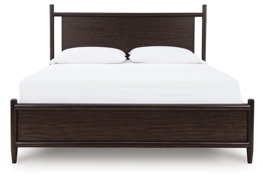 Dantenton Queen Panel Bed, Dresser and Mirror - B611B3