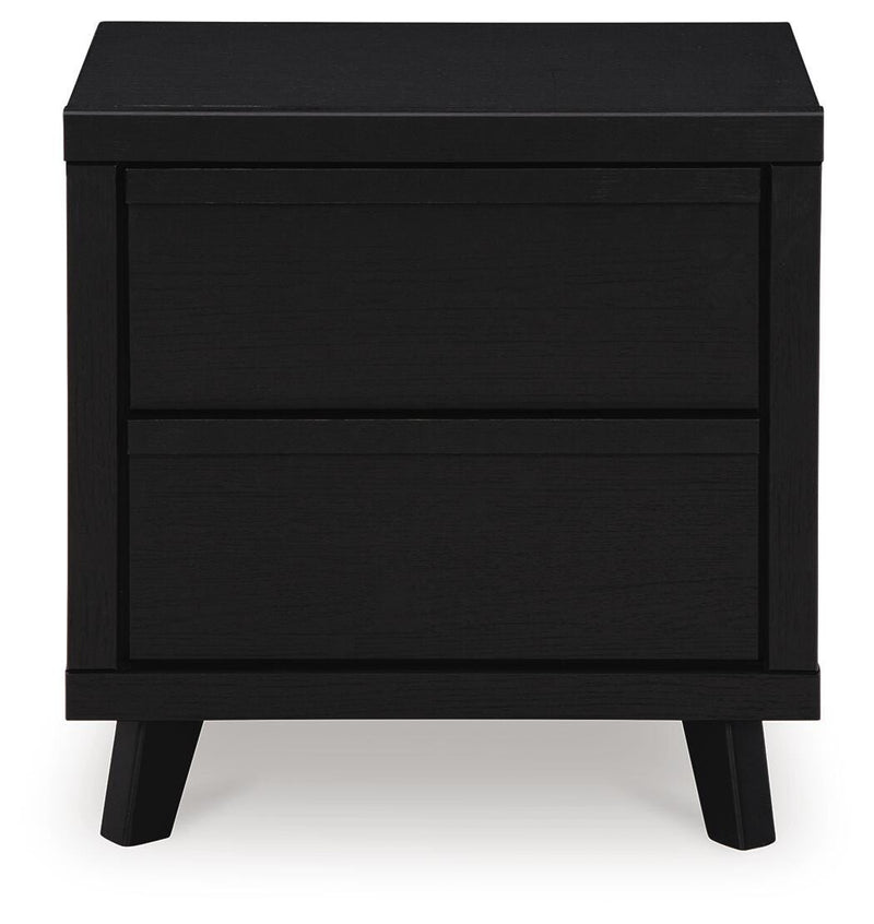 Danziar King Panel Bed, Dresser, Mirror and 2 Nightstands in Black - PKG015914