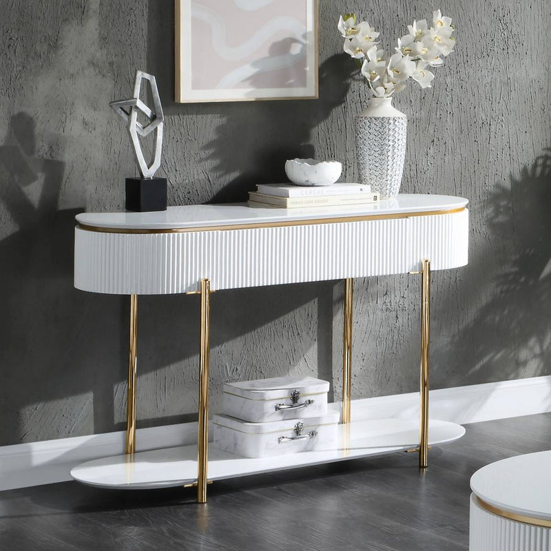 Daveigh Sofa Table - LV02466