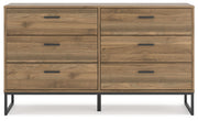 Deanlow Full Platform Bed with Dresser, Chest and Nightstand in Honey - PKG017197