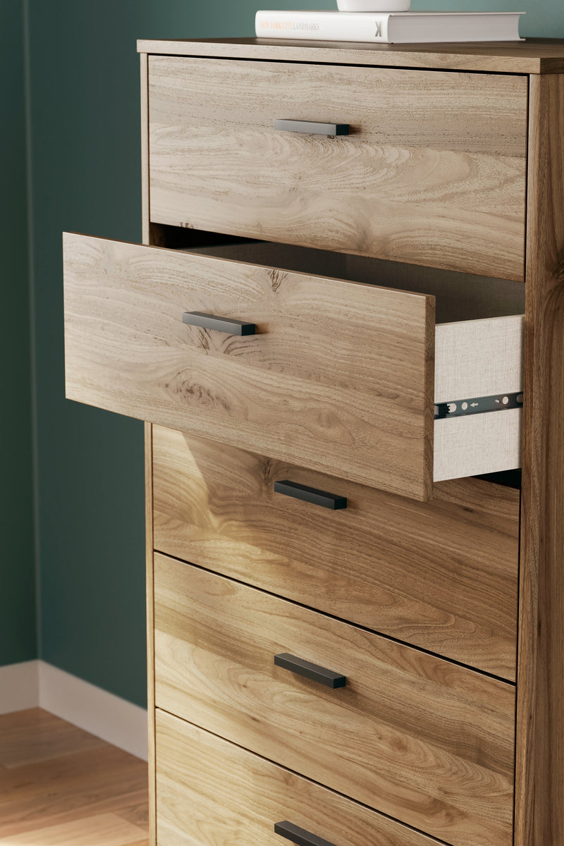 Deanlow Honey Chest of Drawers - EB1866-245