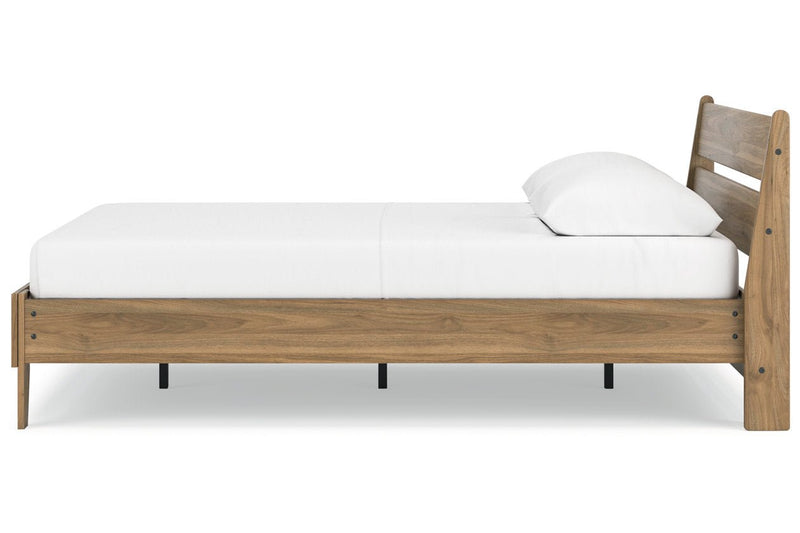Deanlow Honey Queen Platform Panel Bed - Gate FurnitureQueen Bed