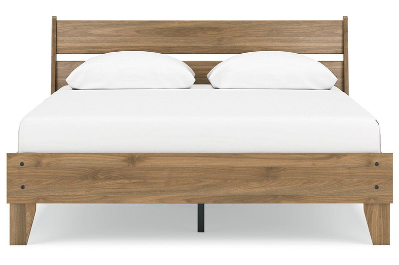 Deanlow Honey Queen Platform Panel Bed - Gate FurnitureQueen Bed