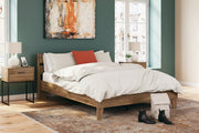 Deanlow Honey Queen Platform Panel Bed - Gate FurnitureQueen Bed