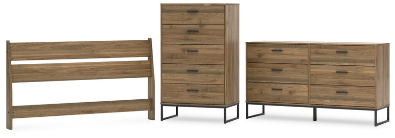 Deanlow Queen Panel Headboard with Dresser and Chest in Honey - PKG017266