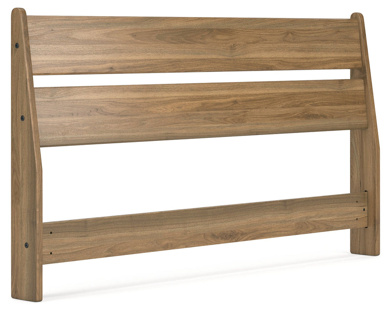 Deanlow Queen Panel Headboard with Dresser, Chest and 2 Nightstands in Honey - PKG017264