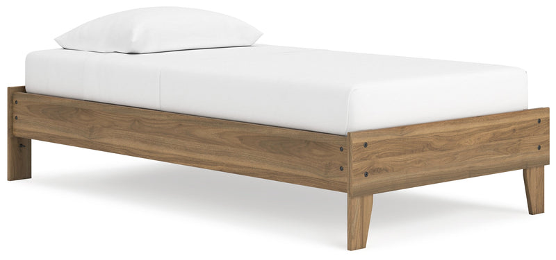 Deanlow Twin Platform Bed with Dresser in Honey - PKG017184