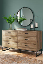 Deanlow Twin Platform Bed with Dresser in Honey - PKG017184