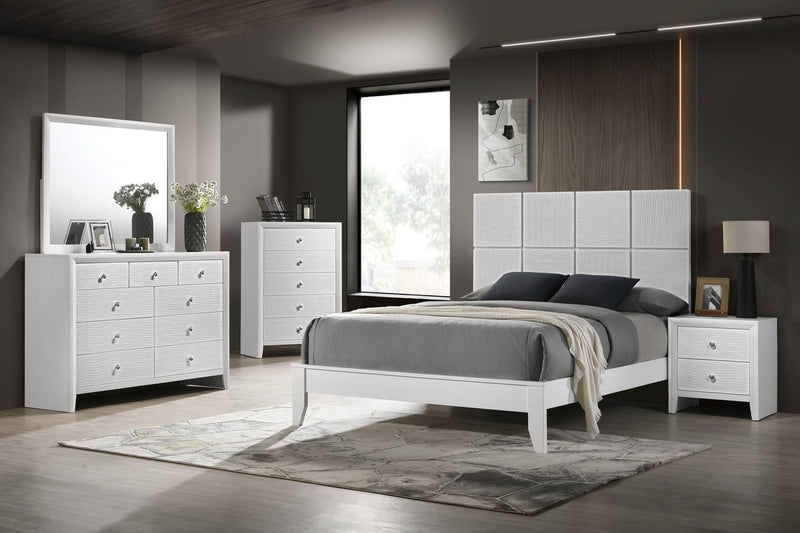 Denker White Queen Panel Bed - Lara FurnitureQueen Bed