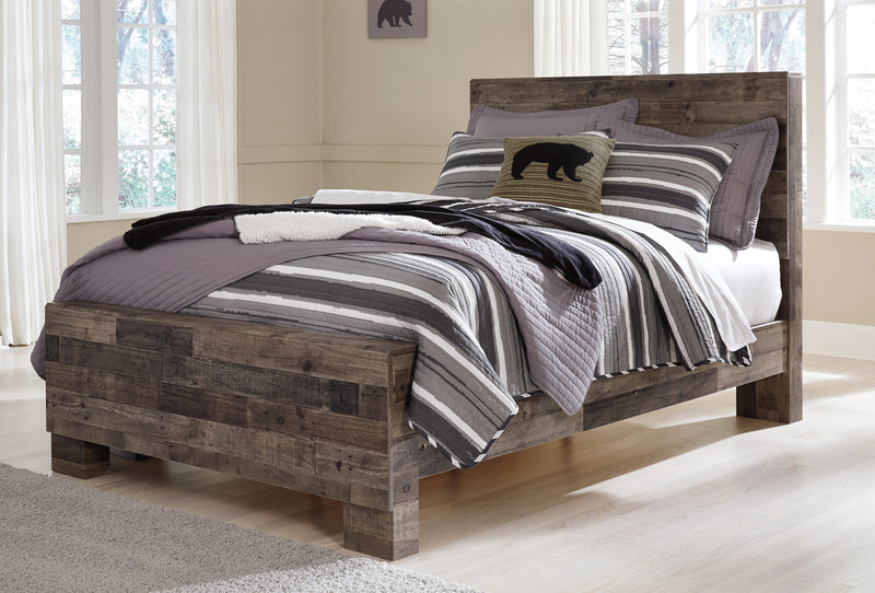 Derekson Full Panel Bed with Mirrored Dresser, Chest and Nightstand in Multi Gray - PKG003510