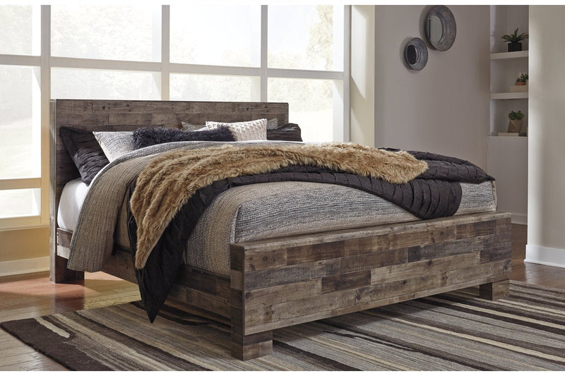 Derekson Multi Gray King Panel Bed - Lara FurnitureKing Bed