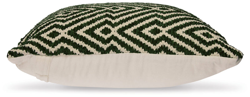 Digover Green/Ivory Pillow - A1001036P
