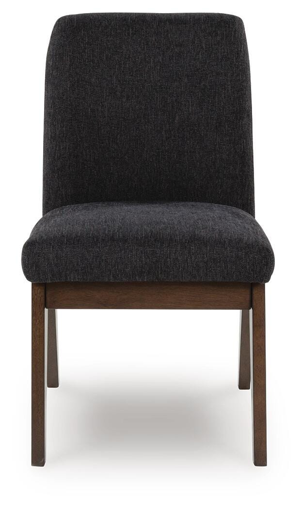 Dilenno Extension Dining Table and 4 Chairs - PCD857D1