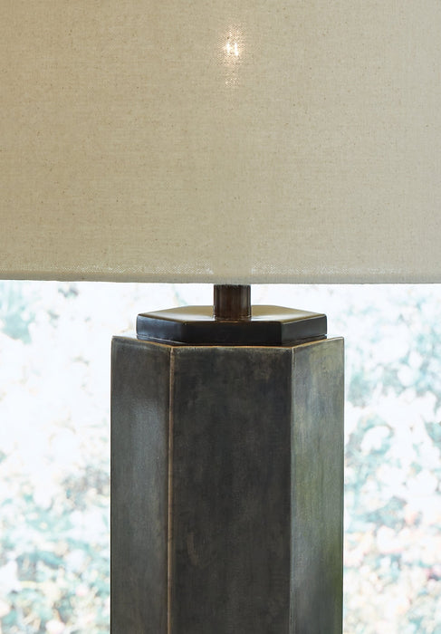 Dirkton Accent Lamp - Gate FurnitureTable Lamp