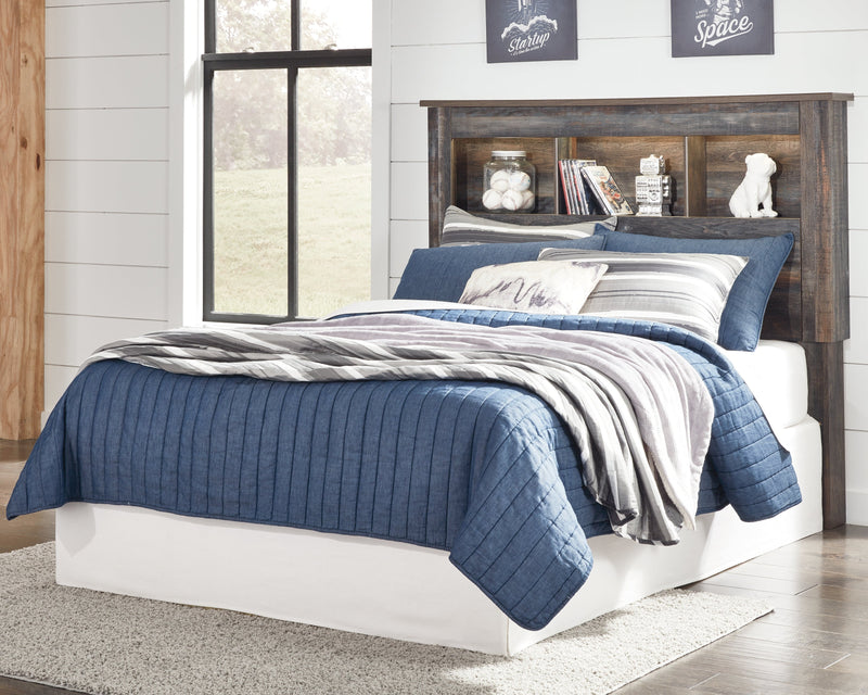 Drystan Full Bookcase Headboard Bed with Mirrored Dresser and 2 Nightstands in Multi from Ashley - Lara Furniture