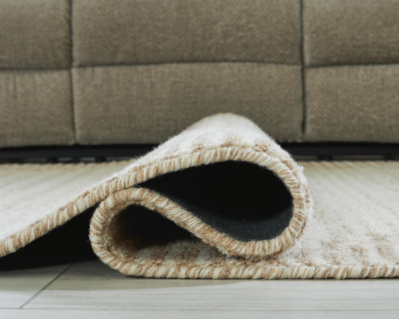 Emorymore Brown/Beige Large Rug - R407301