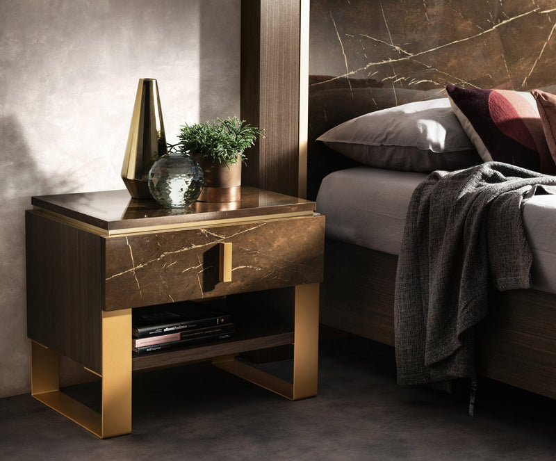 Essenza Bedroom By Arredoclassic, Italy Set - Lara FurnitureBedroom Set