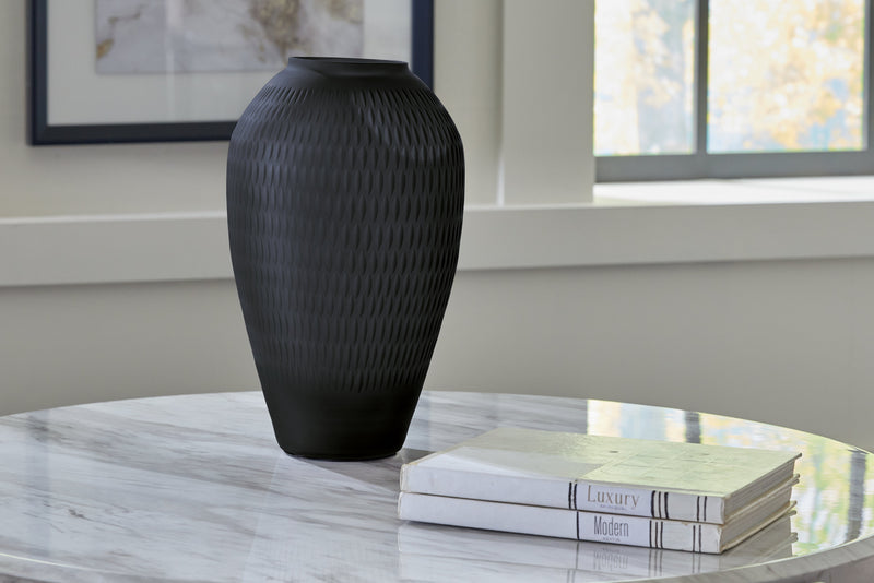 Etney Vase - Lara FurnitureVase