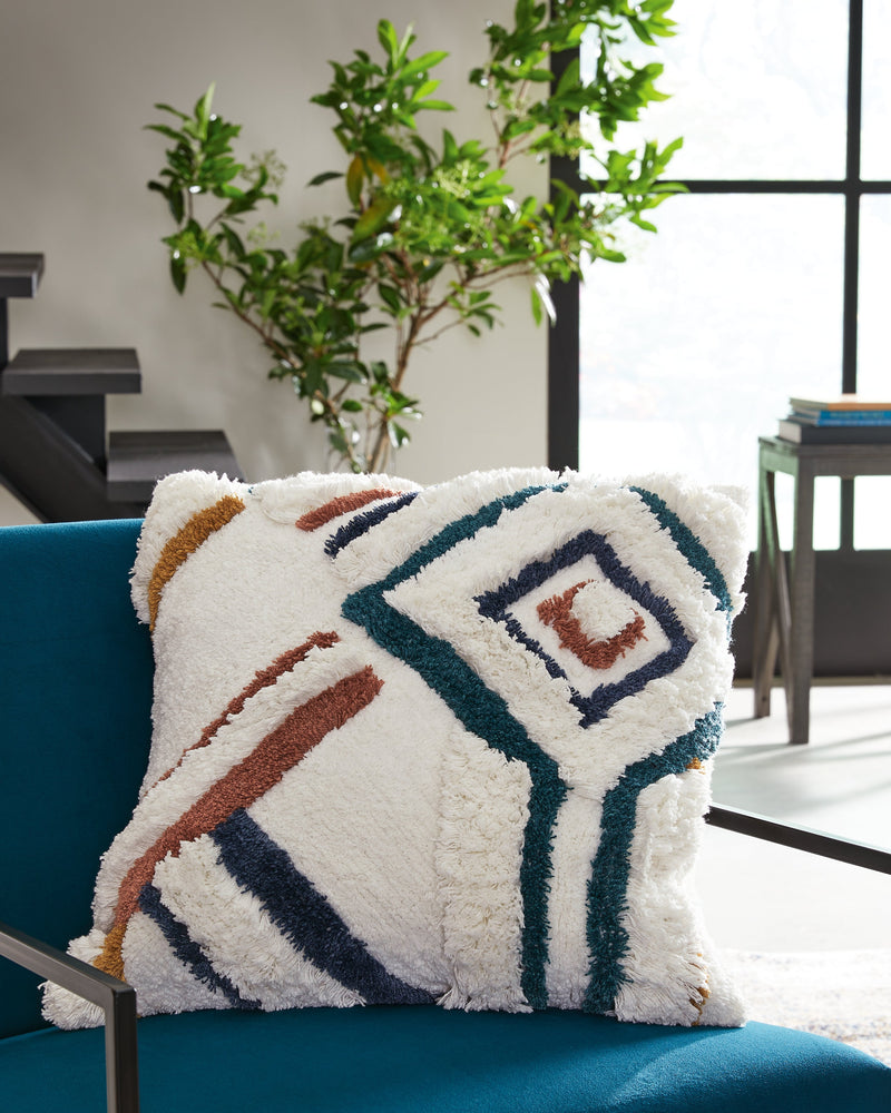 Evermore Pillow - Lara FurniturePillow