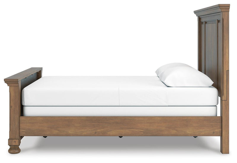 Feddinger Queen Panel Bed with Dresser and Nightstand in Medium Brown - PKG022307
