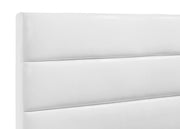 Felicity 4-piece California King Platform Bedroom Set White - 203510KW-S4